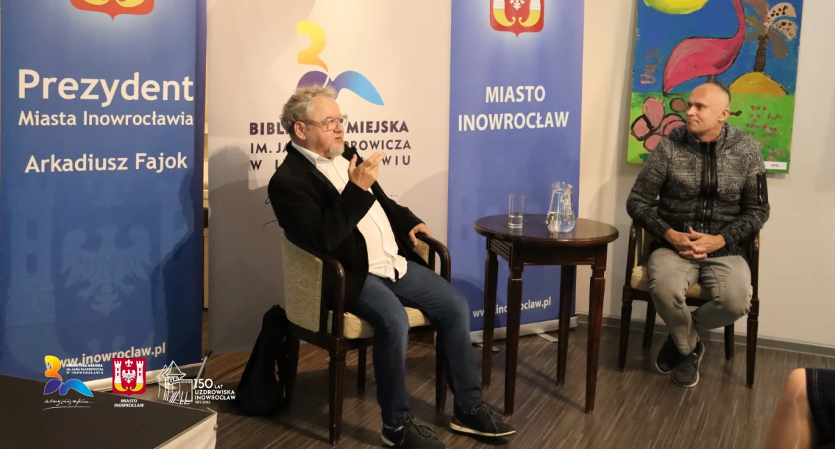 Kryminał z (nie)dawną przeszłością w tle  