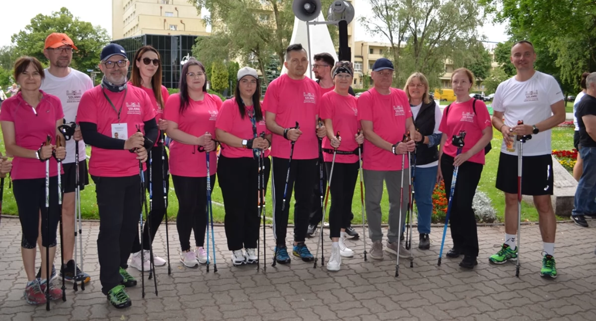 Ruch, zdrowie i historia – Marsz Nordic Walking na 150-lecie Uzdrowiska Inowrocław przyciągnął tłumy
