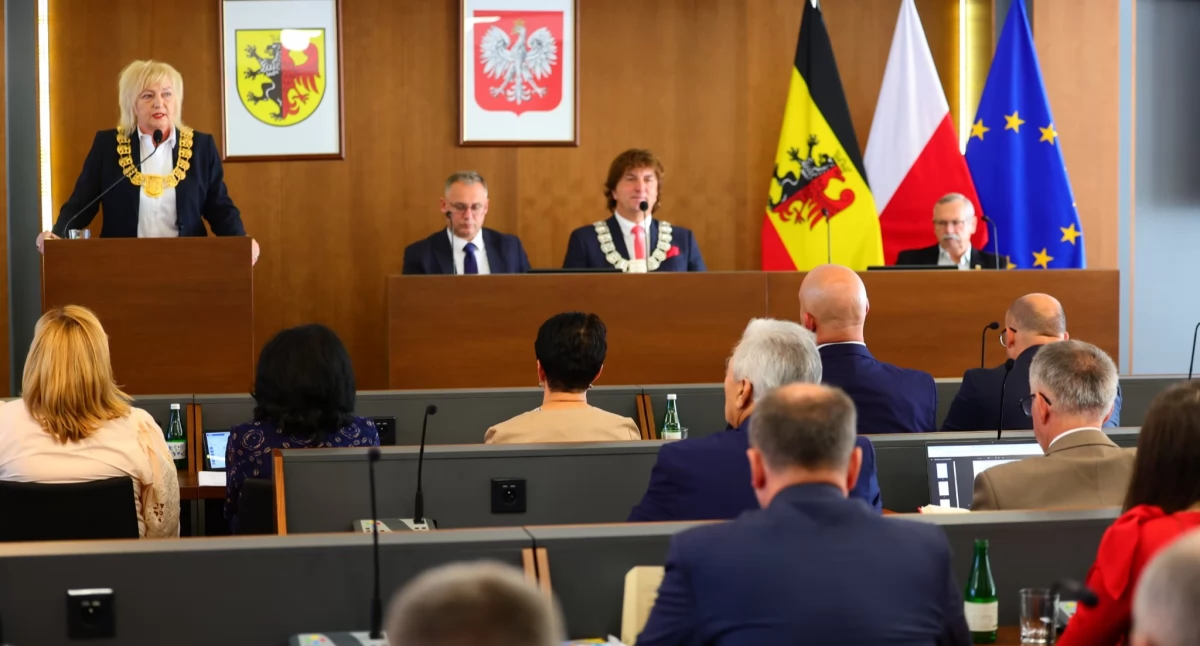 XVIII Sesja Rady Powiatu Inowrocławskiego: Budżet, Inwestycje i Zdrowie Psychiczne