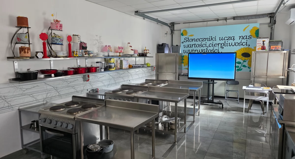 Otwarcie nowych pracowni i podpisanie współpracy z przedsiębiorcami w Akademii Szkolnictwa AS