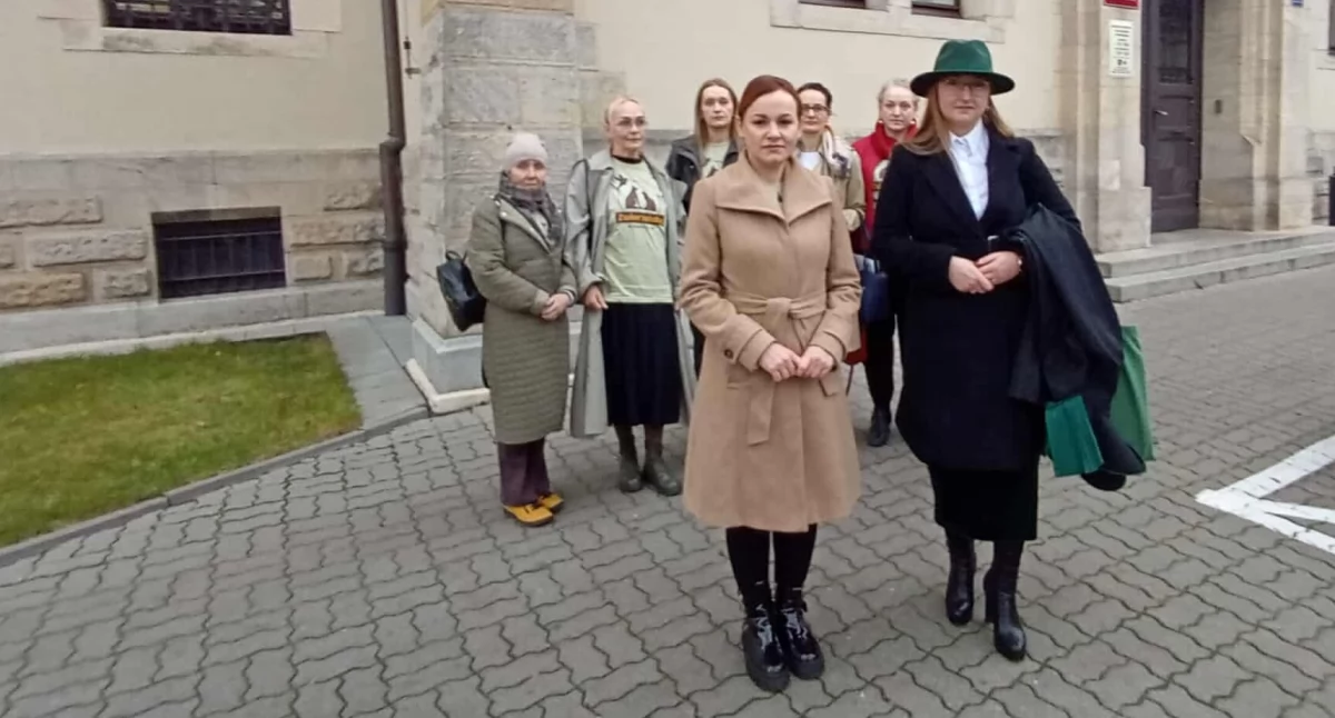 Proces ws. okrucieństwa wobec psa w Inowrocławiu: rozprawa odroczona