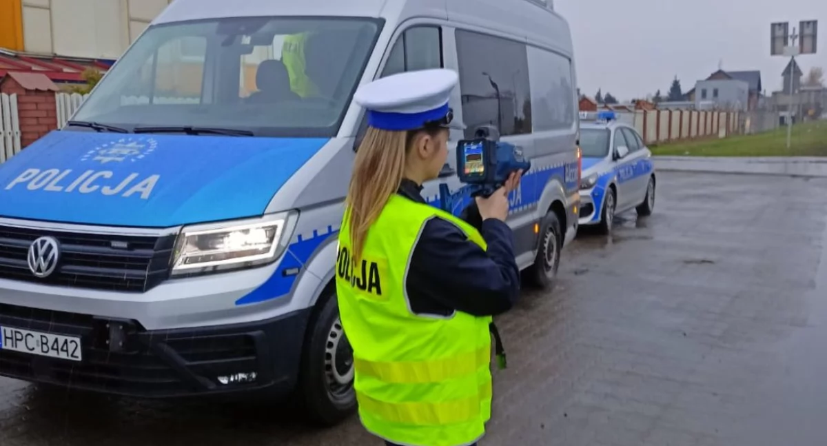 Policjanci apelują o ostrożność na drogach!