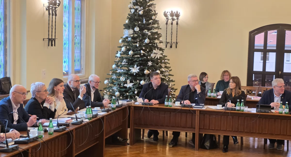 Rodzice podsumowali głosowanie  w sprawie wsparcia dla uczniów