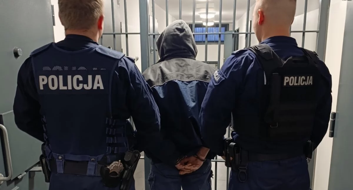 Kierował mazdą mając sądowy zakaz