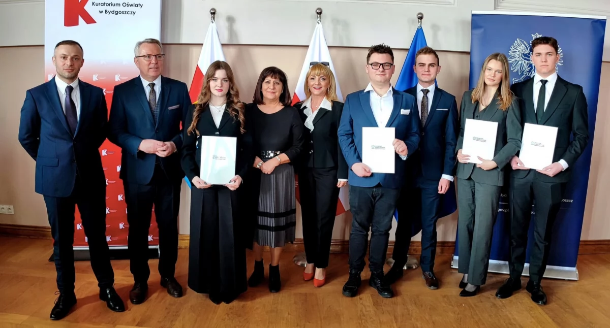 Kasper także ma swoich stypendystów