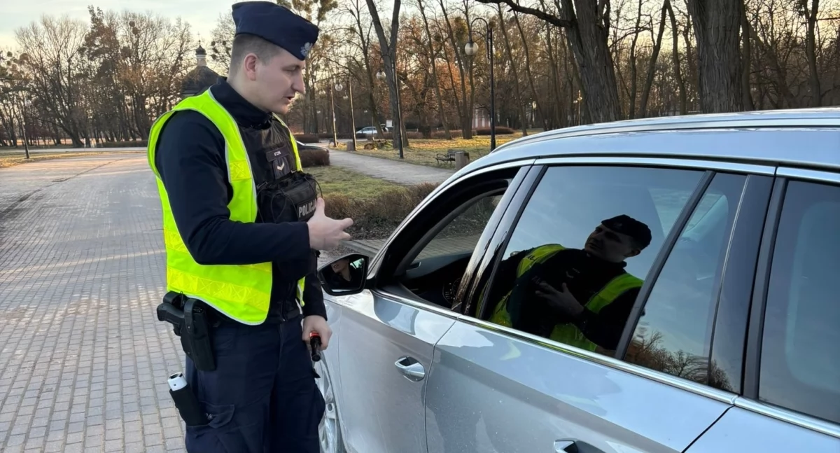 Podsumowanie akcji trzeźwość w Pakości. Kierowcy aut wzorowi, rowerzysta z promilem
