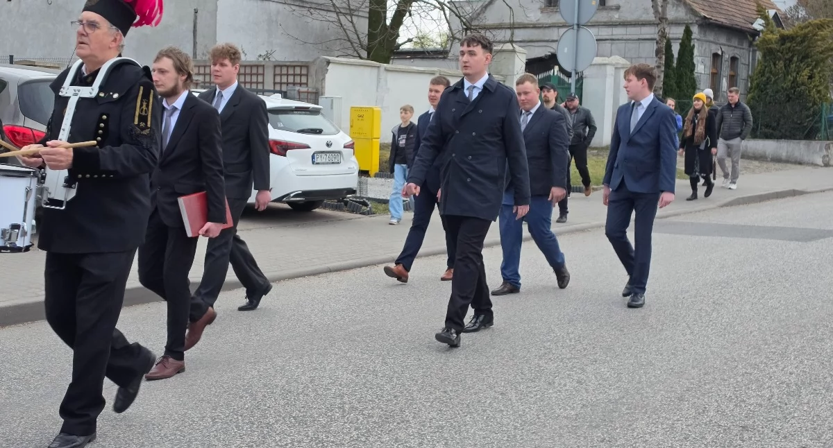 Ponownie przywoływali panny w Szymborzu