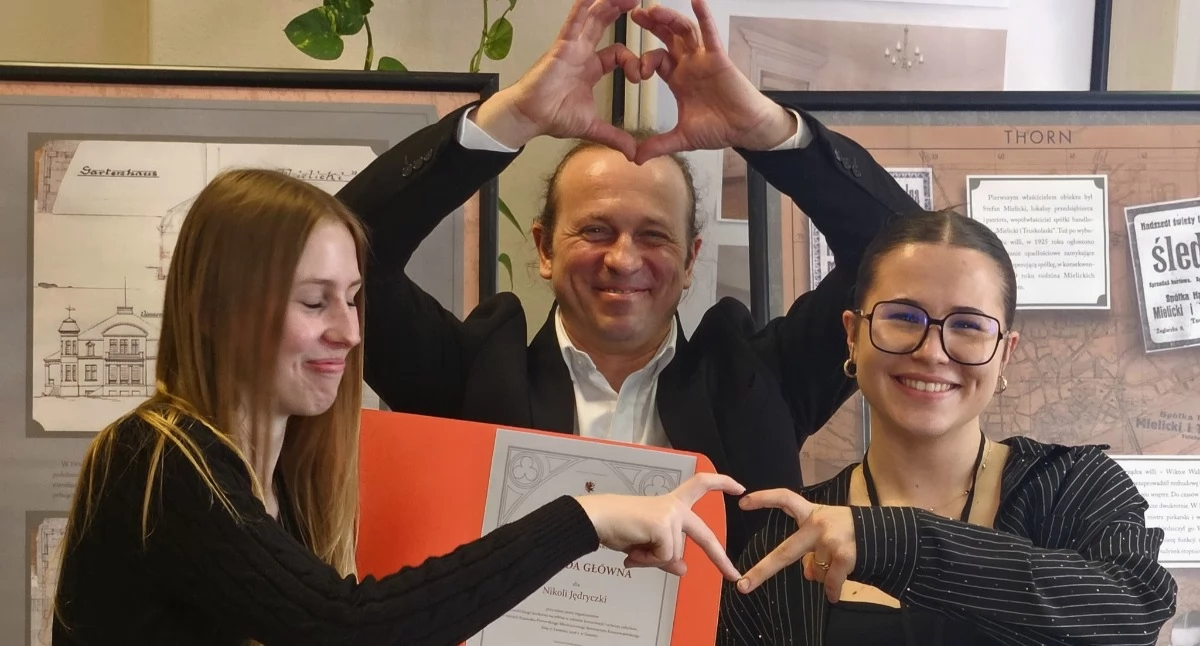 Uczennice z Inowrocławia triumfują w Młodzieżowym Seminarium Konserwatorskim