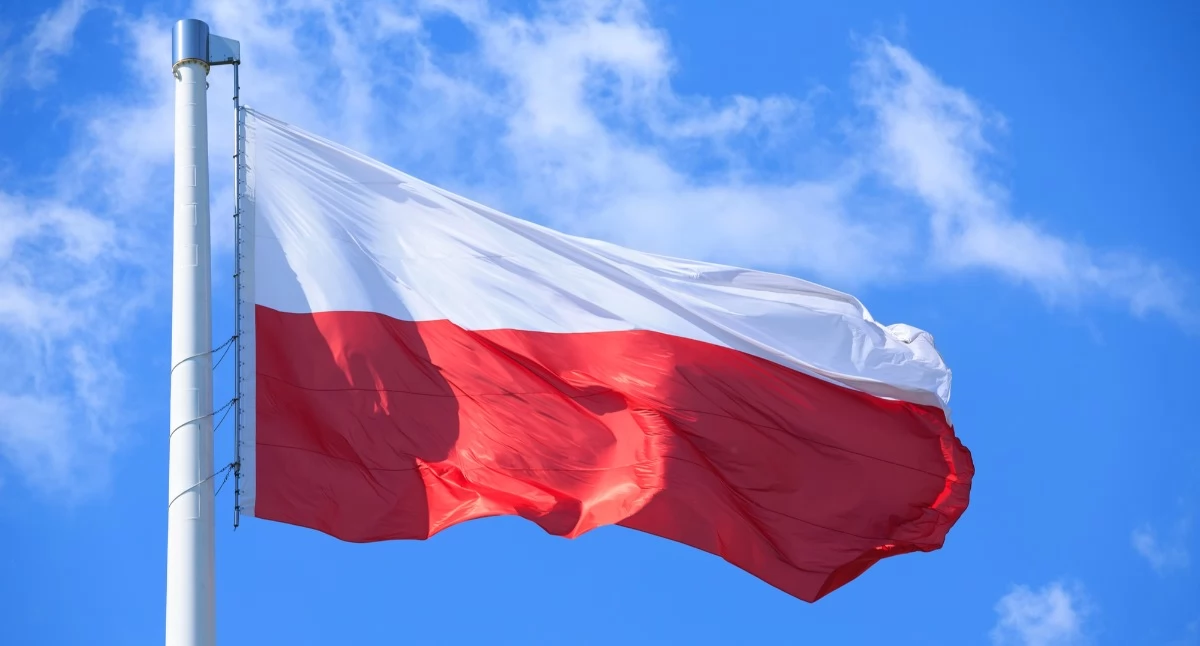 Biało-Czerwona na Maszt! Dlaczego Dzień Flagi jest Ważniejszy, Niż Myślisz