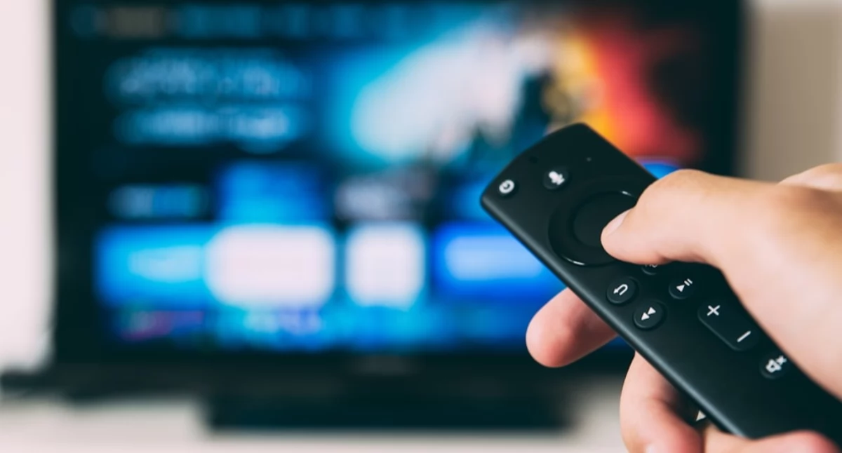 Gdzie najszybciej sprawdzić program tv hitów kinowych?