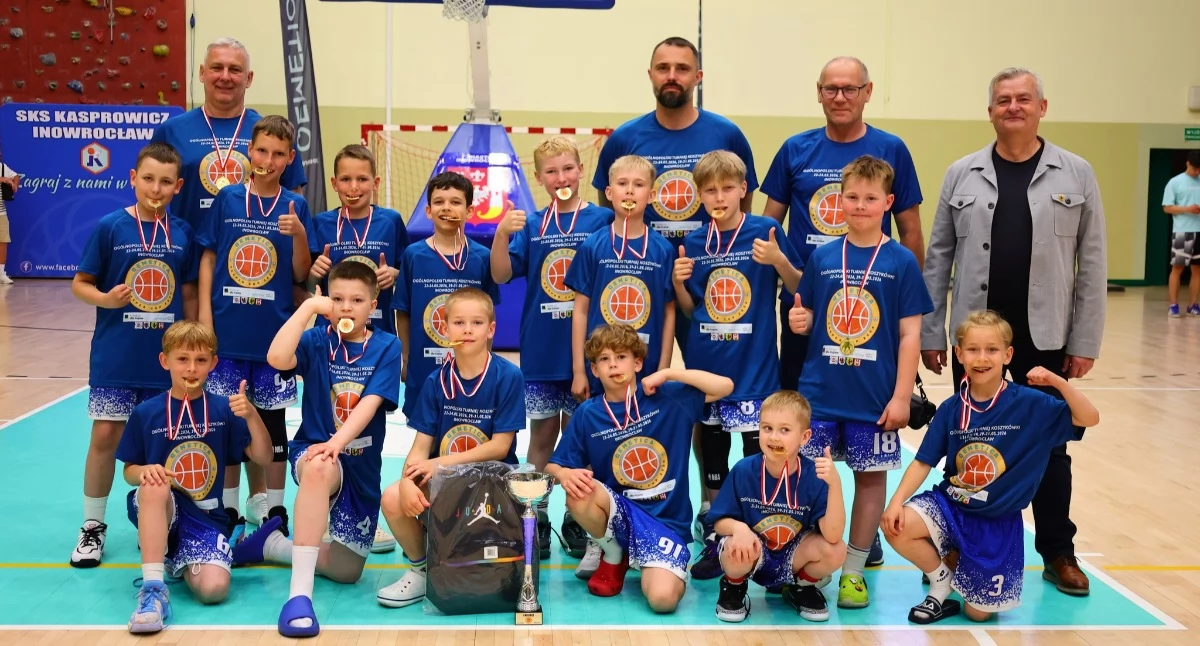 QEMETICA KASPER CUP DLA KASPROWICZA! Wielki triumf młodych koszykarzy w Inowrocławiu