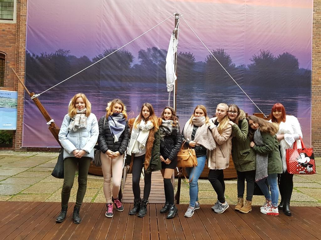 Uczennice Budowlanki z wizytą w Toruniu