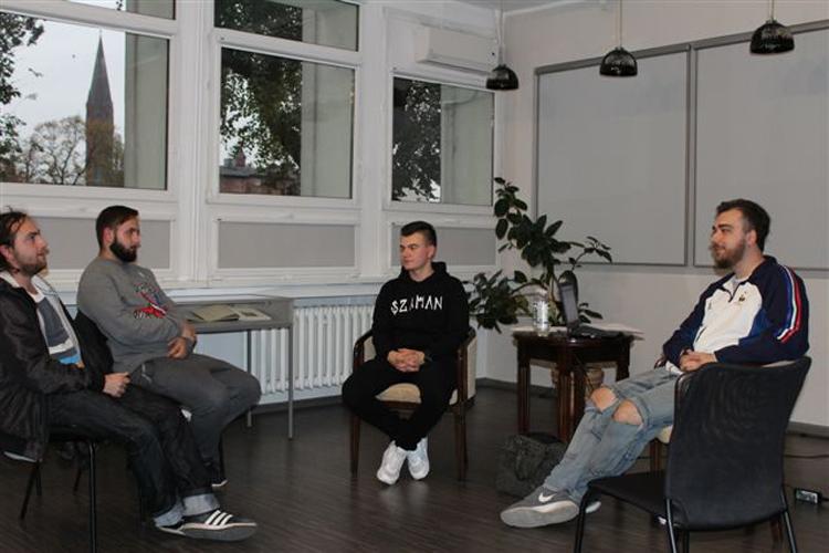 Rap i poezja zagościły w Bibliotece Miejskiej