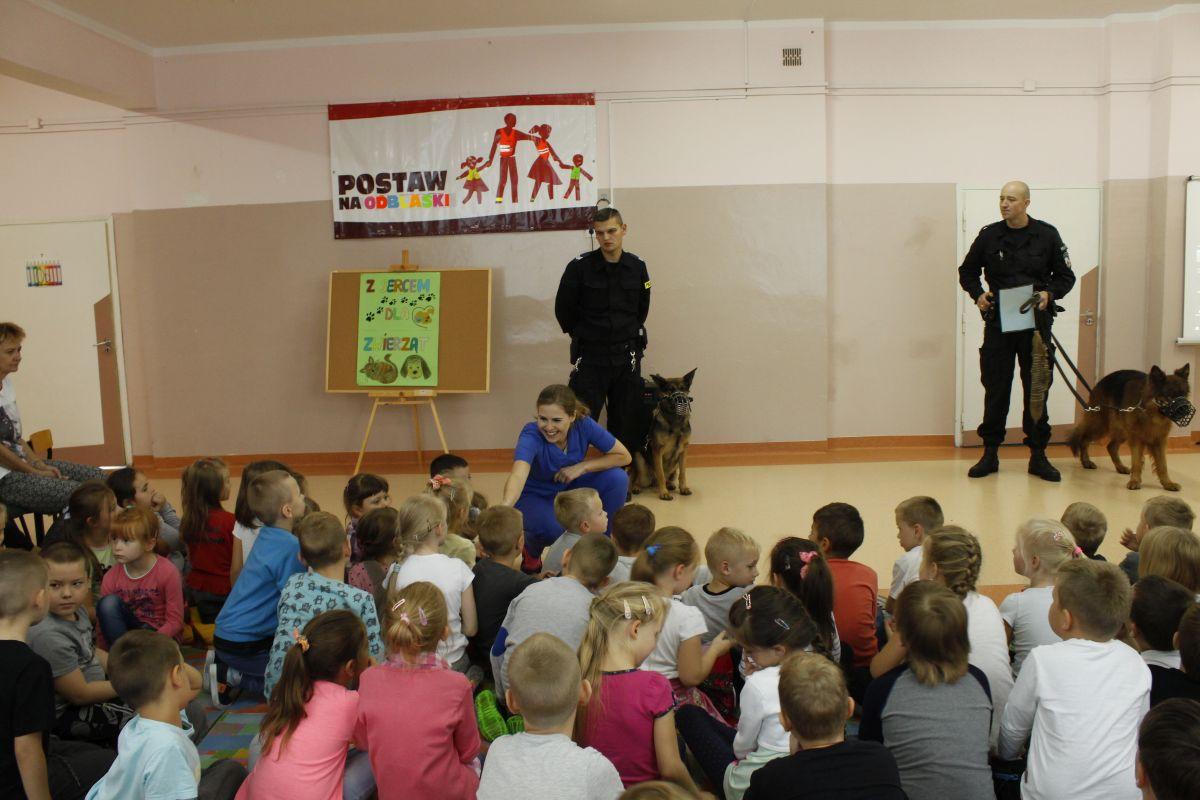 Społeczny program edukacyjny „Z sercem dla zwierząt” ruszył do szkół