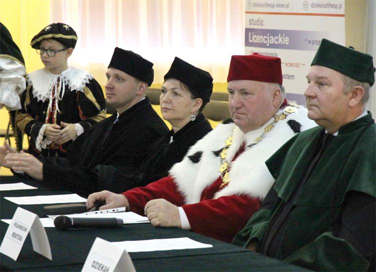 Wyższa Szkoła Przedsiębiorczości im. Księcia Kazimierza zainaugurowała dziś rok akademicki 2017/2018