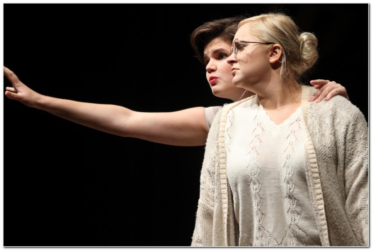 Pustostan na deskach Teatru Miejskiego