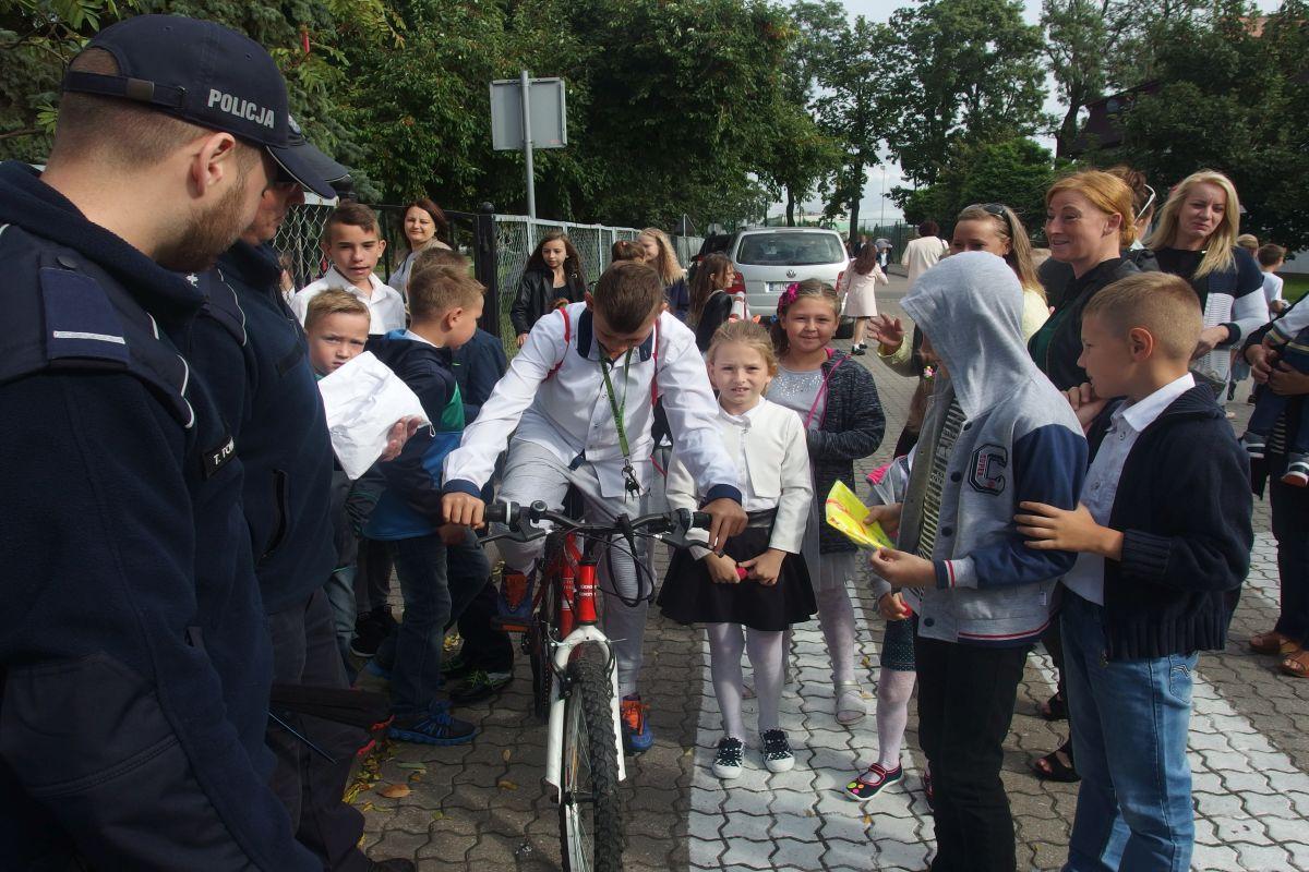 Odblaskowe upominki dla dzieci w pierwszych dniach września