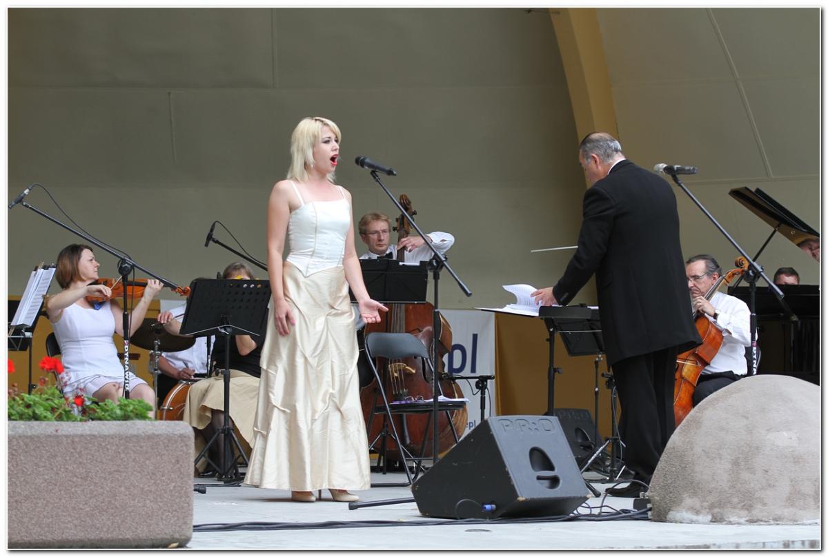 Koncert piosenki francuskiej „L’Amour de Paris”