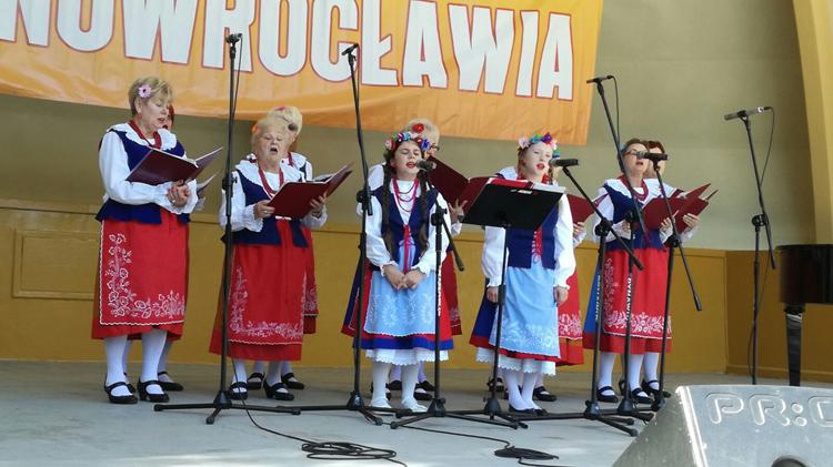 Zespoły folklorystyczne zaśpiewały w Solankach