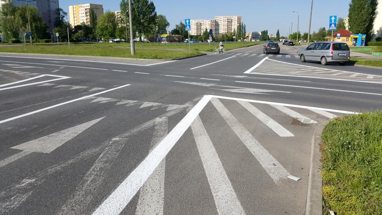 Rozpoczęło się malowanie nawierzchni ul. Glempa, Wojska Polskiego
