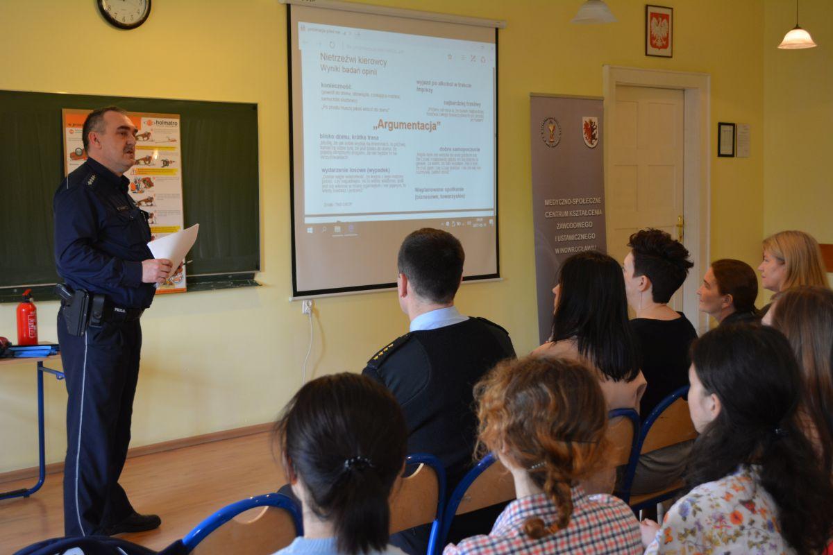Na seminarium w inowrocławskim „Medyku” omawiane były sprawy bezpieczeństwa