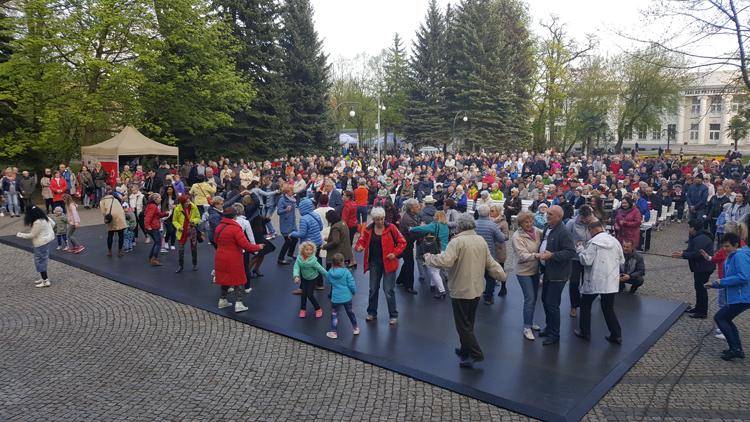 Potańcówka w Parku Solankowym