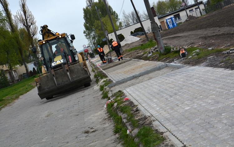 Dzieci do „szesnastki” pójdą chodnikiem
