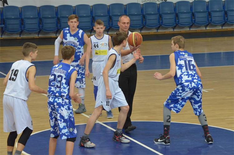 SKS Kasprowicz przegrana w pierwszym meczu turnieju strefowego