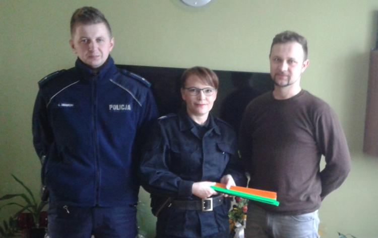 Z odblaskiem im po drodze