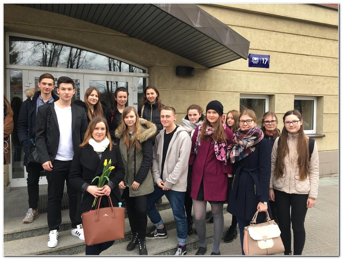 Uczniowie z Konopy z indeksami