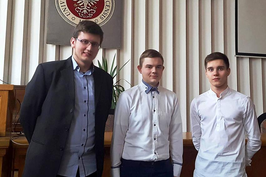Sukces uczniów Kaspra w Olimpiadzie Wiedzy o III RP