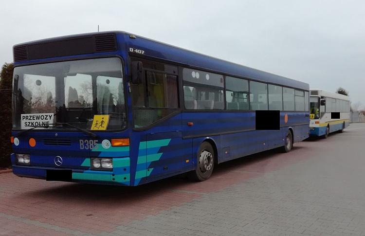 Policjanci kontrolowali autobusy wożące dzieci
