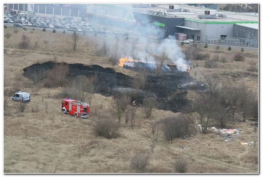 Rozpoczął się sezon wypalania traw