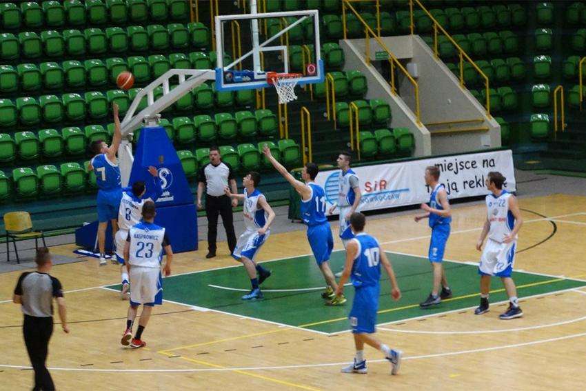 SKS Kasprowicz awansował do etapu centralnego U-18!