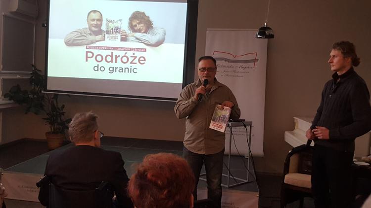 Opowiadali o podróżach do granic