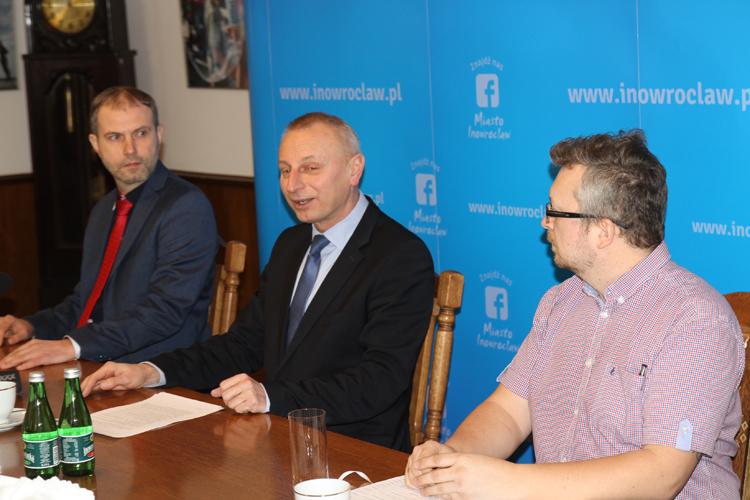 Inowrocław od 1 marca będzie prowadził rejestr umów