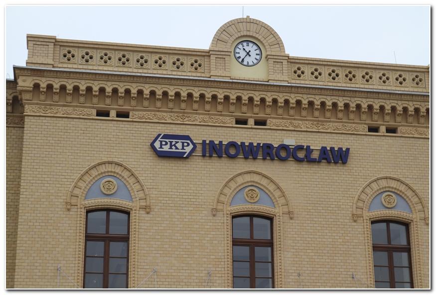 Remontowany dworzec PKP przyjął pierwszych pasażerów