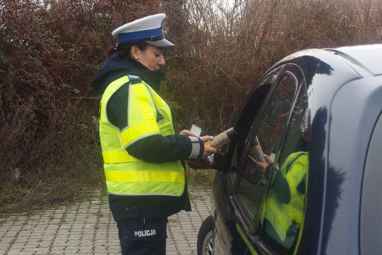  Policjanci sprawdzili, czy poniedziałkowy poranek był „trzeźwy”