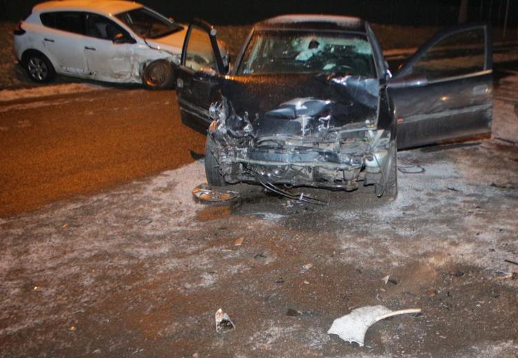 Areszt dla podejrzanego za spowodowanie wypadku, w którym został ranny policjant