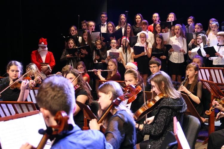 „Hej kolęda, kolęda…” zabrzmi w Teatrze Miejskim