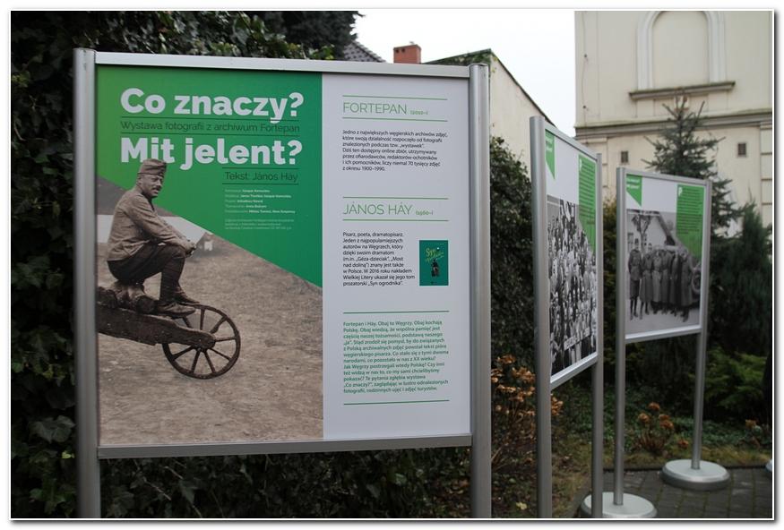 Otwarto wystawę plenerową pt. 
