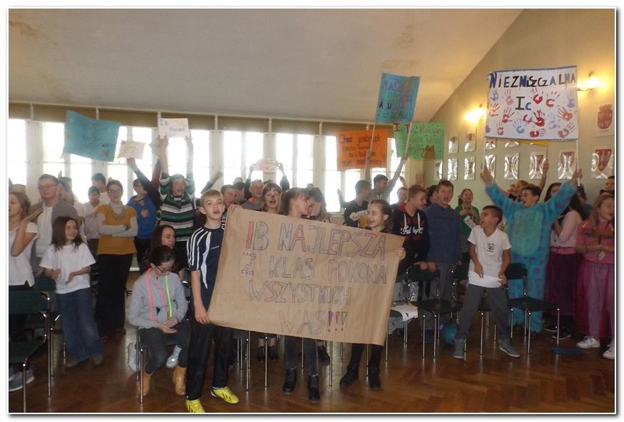 Otrzęsiny pierwszaków w Gimnazjum nr 1