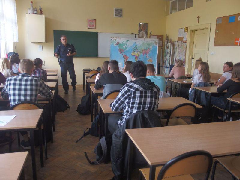 Klasa policyjna w ZSP nr 1 im. Jana Pawła II w Inowrocławiu