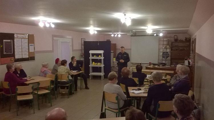 Policyjne spotkanie z Uniwersytetem Trzeciego Wieku w Kruszwicy