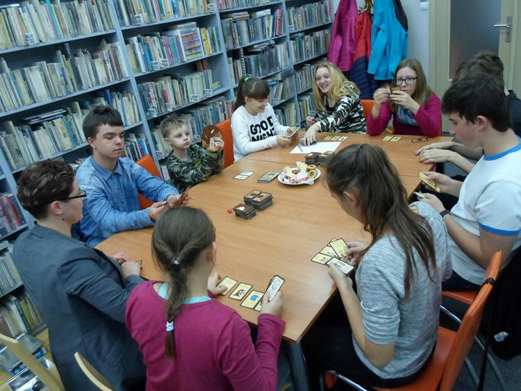 „Pokonaj potwory! Zgarnij skarby! –  akcja i przygody w Klubie Gier „Siódemka”