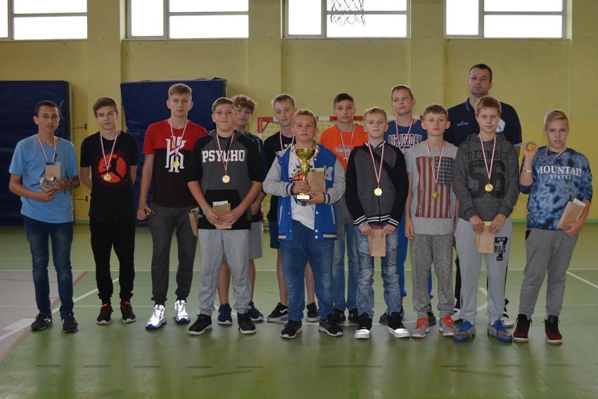 Młodzicy Kasprowicza najlepsi w Pelplinie