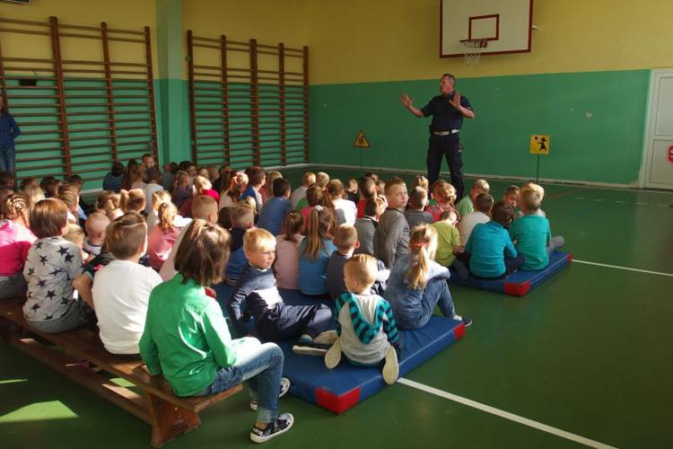 Policjanci radzili, jak być bezpiecznym