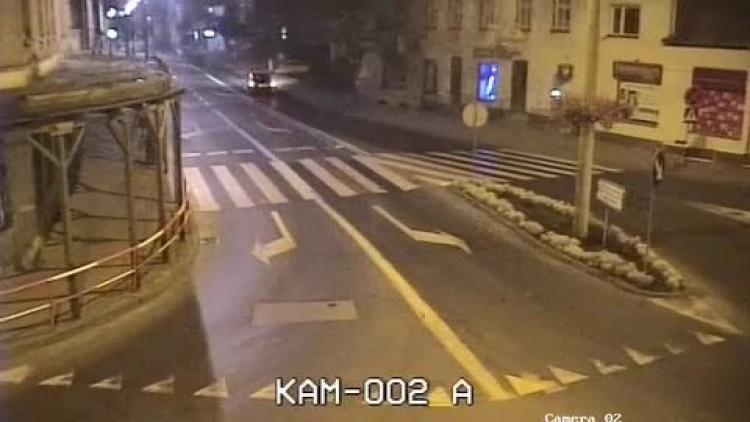 Jechał pod prąd, złapała go kamera