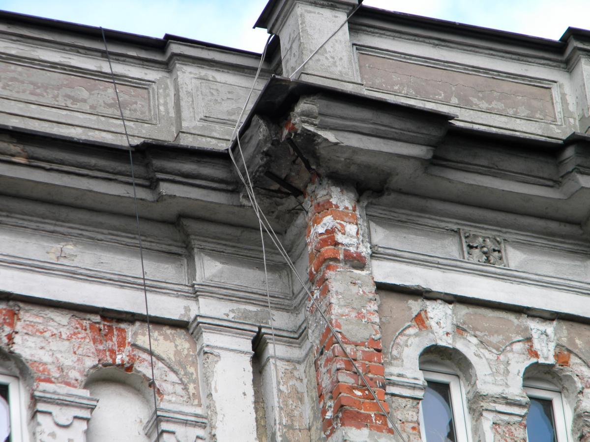 Wroński interpeluje w sprawie gzymsów kamienic