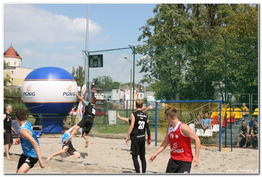 Piłkarze ręczni zakończyli rywalizację na piasku